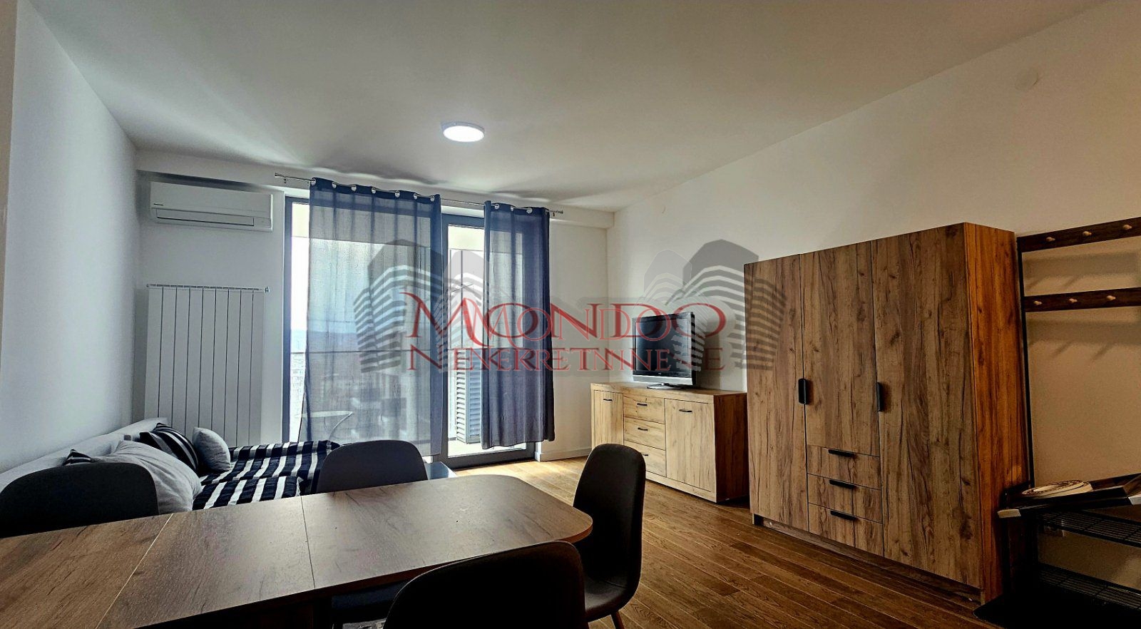 Izdaje se garsonjera u Planet Residence, Niš 3