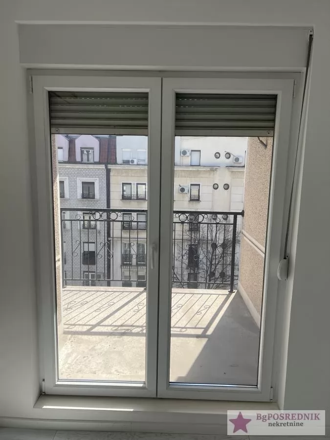 Stari grad, Gundulićev venac, Žorža Klemensoa, 72m2 2