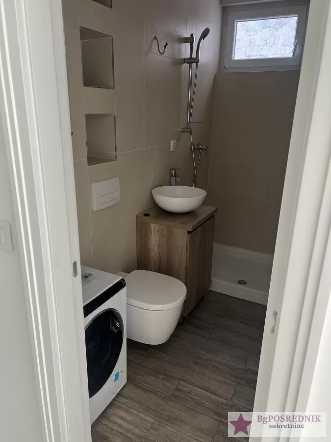 Stari grad, Gundulićev venac, Žorža Klemensoa, 72m2 3