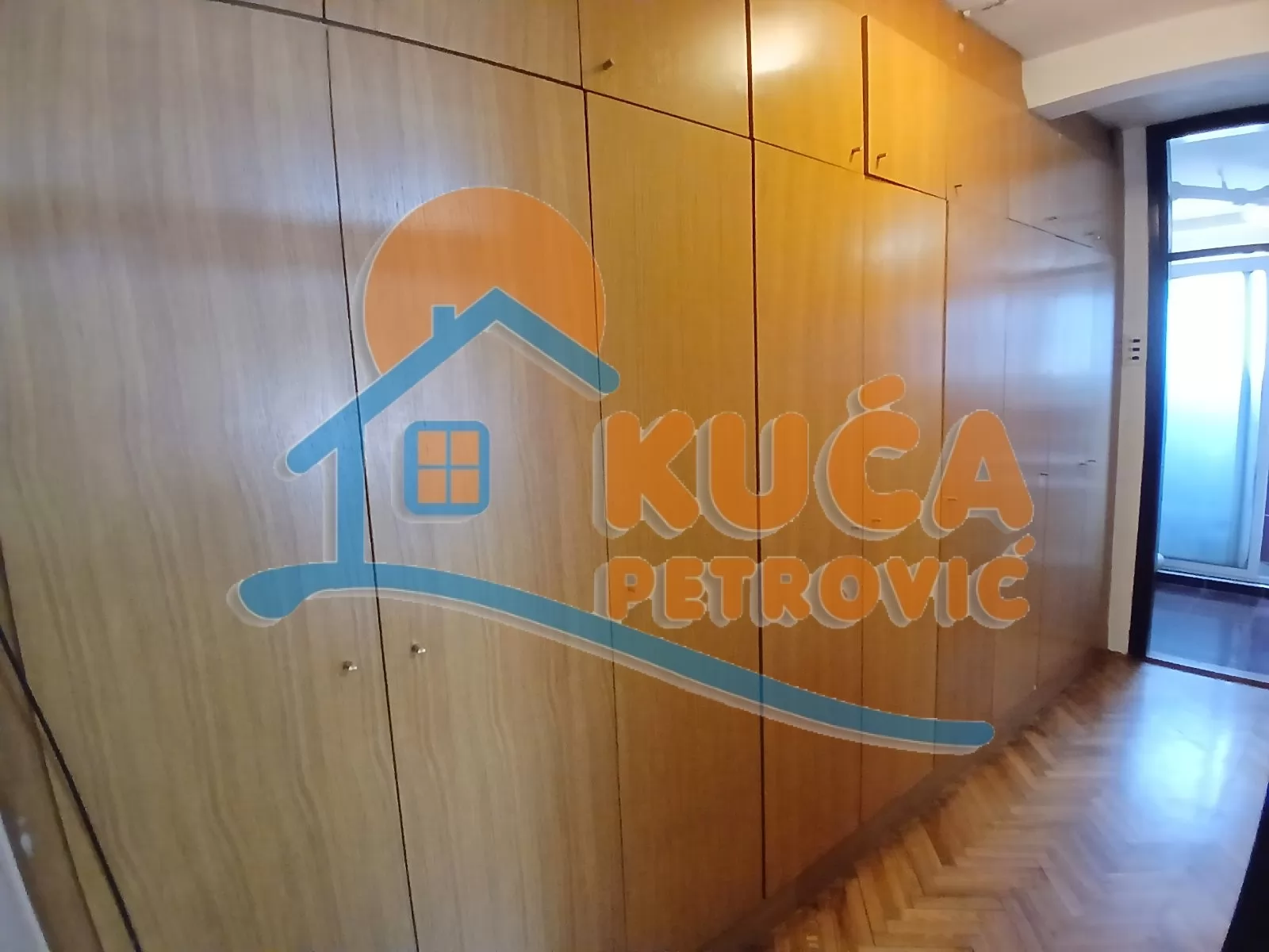 Trosoban stan, 81 m2, Marger, Episkopska ID: i-016193 11