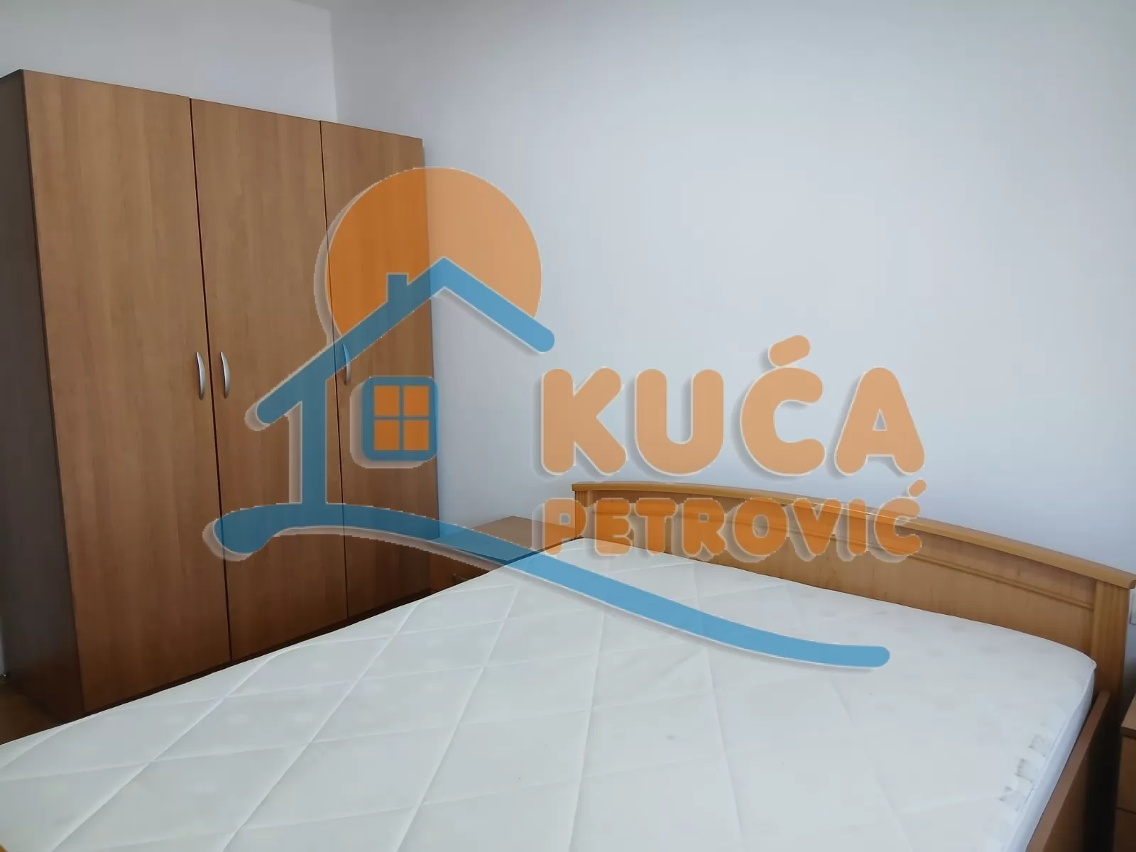 Trosoban stan, 81 m2, Marger, Episkopska ID: i-016193 14