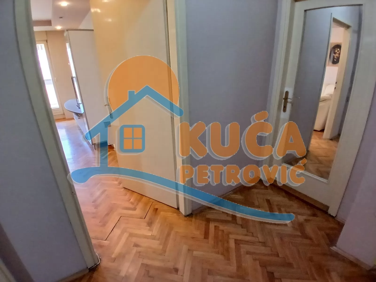 Trosoban stan, 81 m2, Marger, Episkopska ID: i-016193 17