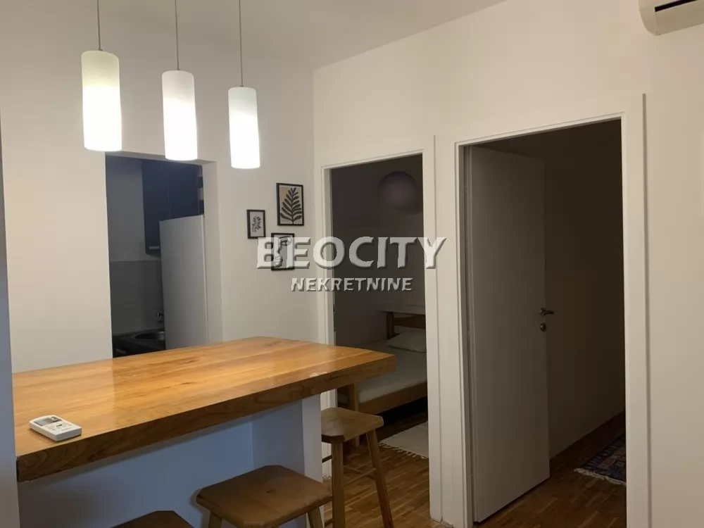 Dvosoban stan, 52 m2, Socijalno, Lukijana Mušickog ID: 131256 3