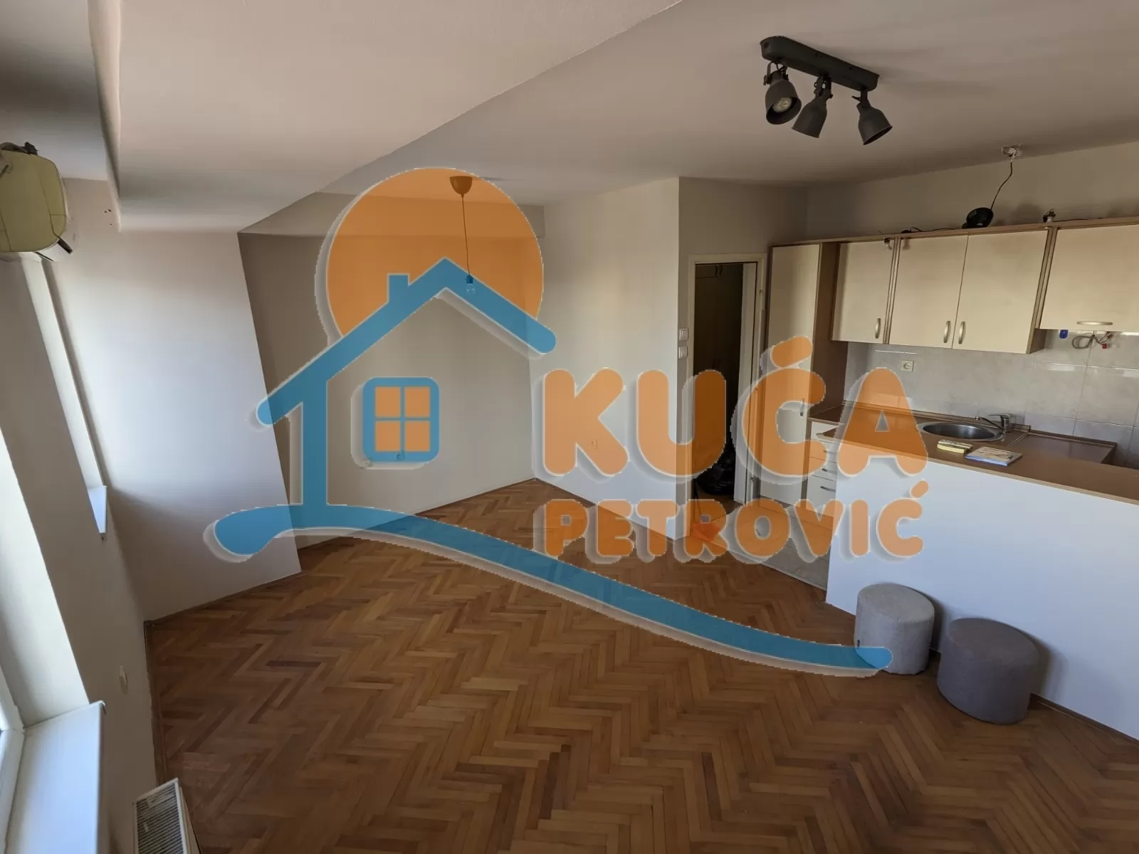 Jednosoban stan, 41 m2, Čair, 9. brigade ID: i-016196 1