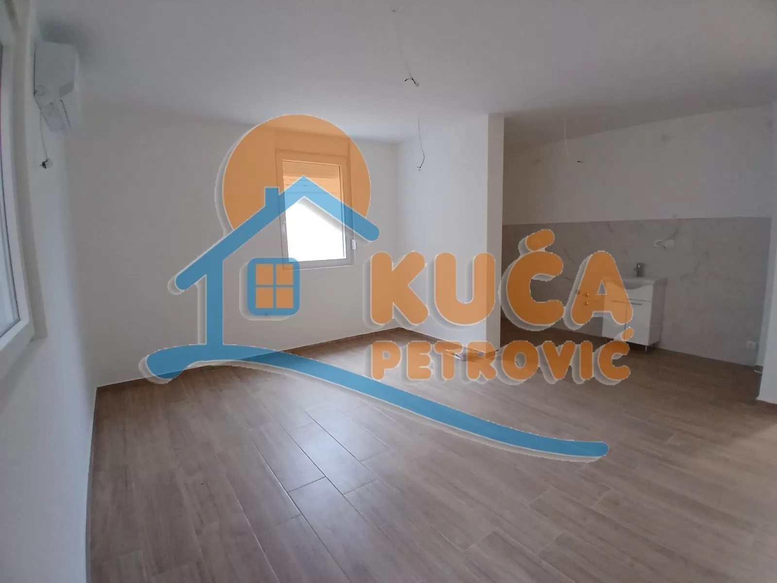 Lokal, 66 m2, Bulevar Nemanjića, Vojvode Tankosića ID: i-016202 7