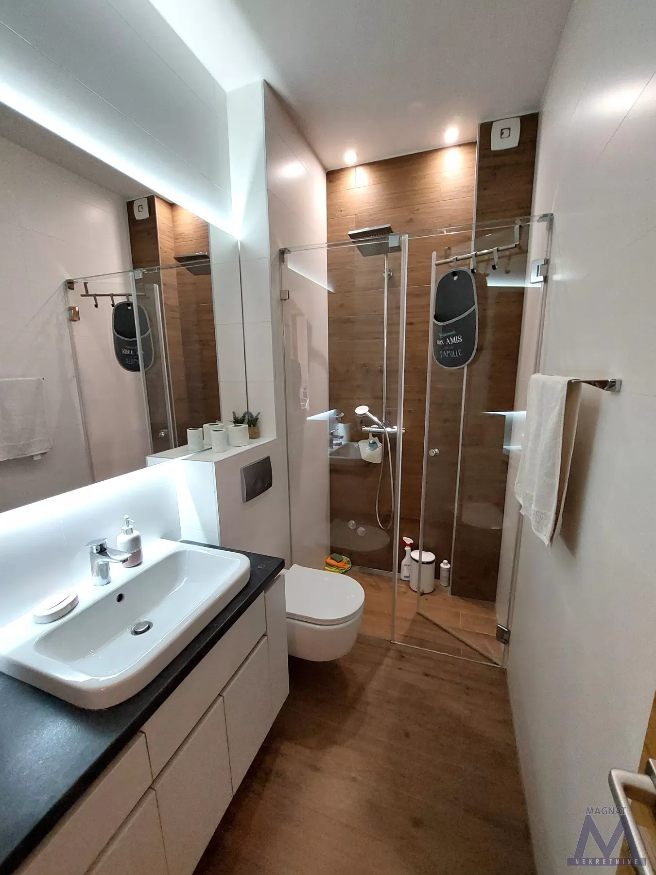 Poslovni prostor,NOVI SAD,CARA DUŠANA,kv: 40, € 600, ID: 9101926 7