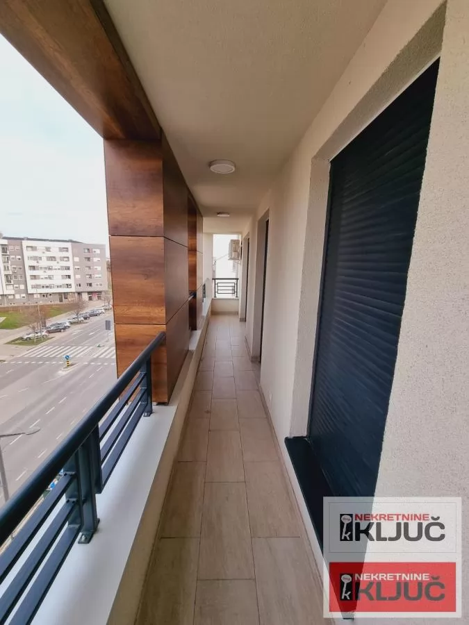 SOMBORSKI BULEVAR, 63m2, Trosoban, Noviji 10