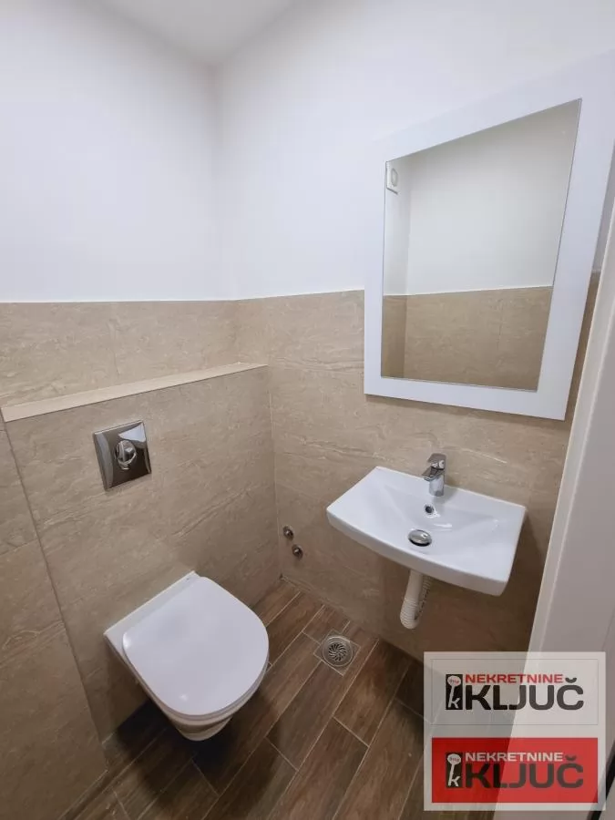 SOMBORSKI BULEVAR, 63m2, Trosoban, Noviji 13