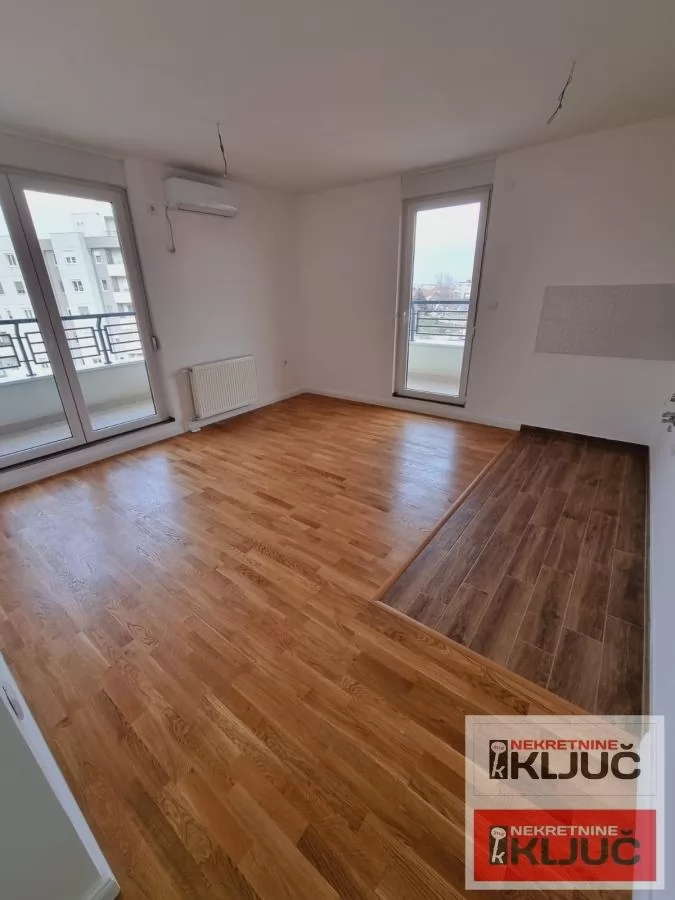 SOMBORSKI BULEVAR, 63m2, Trosoban, Noviji 2