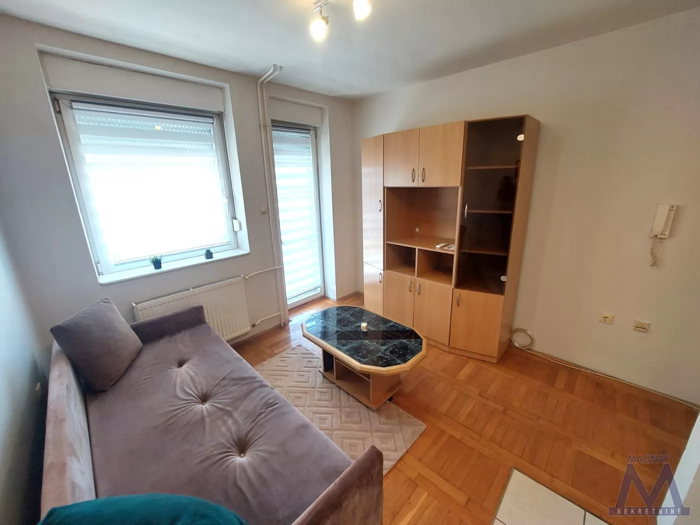 Stan,NOVI SAD,BULEVAR,kv: 23, € 270, ID: 9101935 2