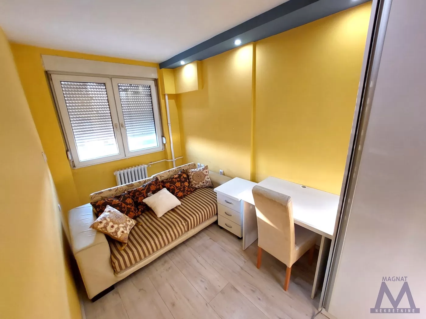 Stan,NOVI SAD,BULEVAR,kv: 64, € 500, ID: 9101934 9