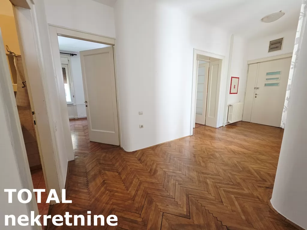 Stan,NOVI SAD,CENTAR,kv: 72.00, € 206000, ID: 1102516 13