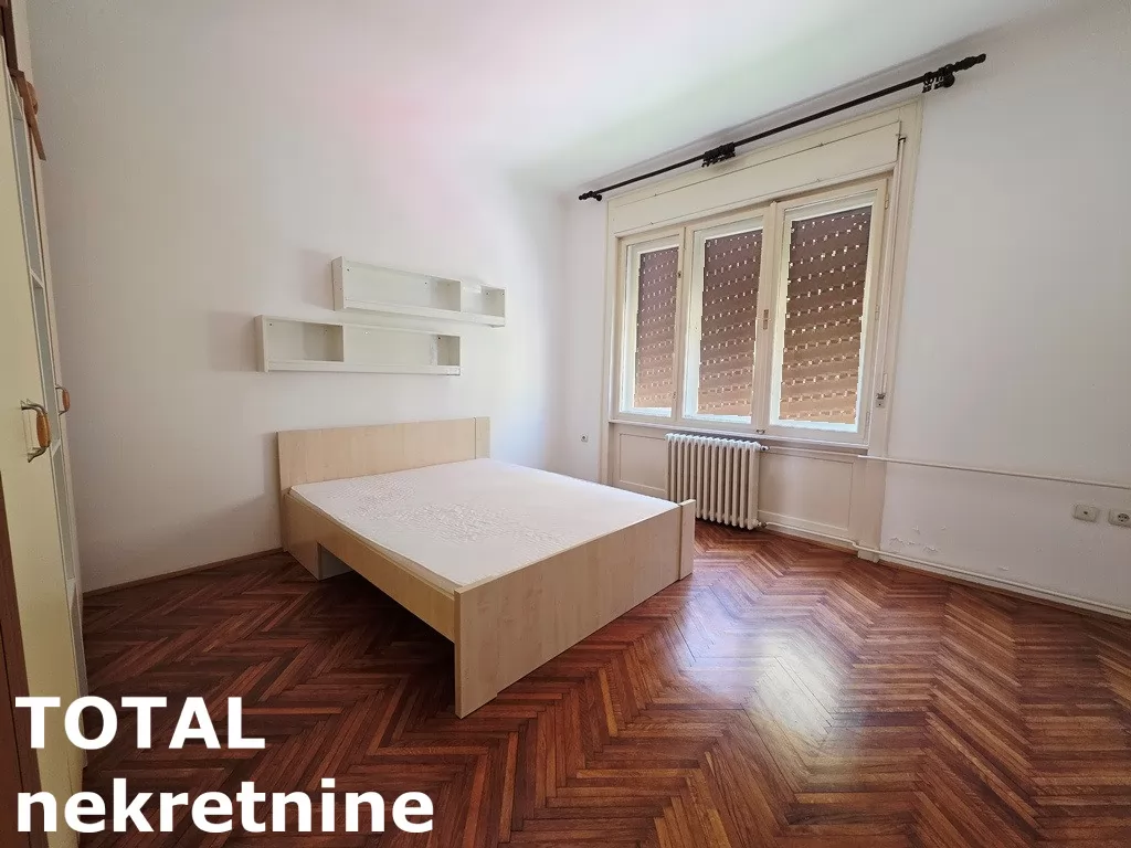 Stan,NOVI SAD,CENTAR,kv: 72.00, € 206000, ID: 1102516 7