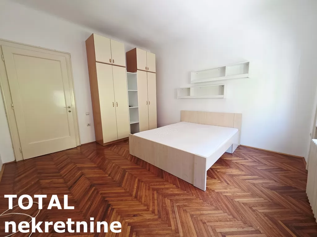 Stan,NOVI SAD,CENTAR,kv: 72.00, € 206000, ID: 1102516 9