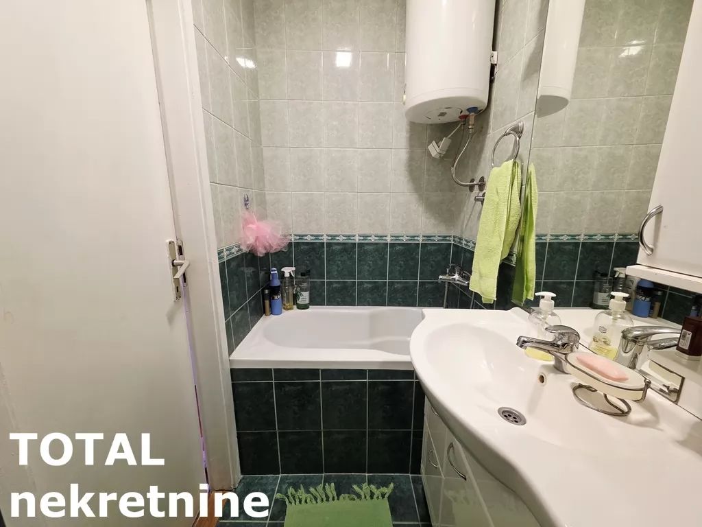 Stan,NOVI SAD,BULEVAR,kv: 52.00, € 120000, ID: 1102514 11