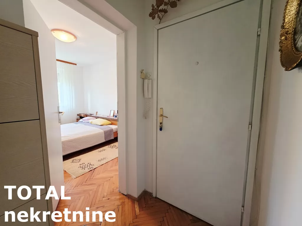 Stan,NOVI SAD,BULEVAR,kv: 52.00, € 120000, ID: 1102514 12