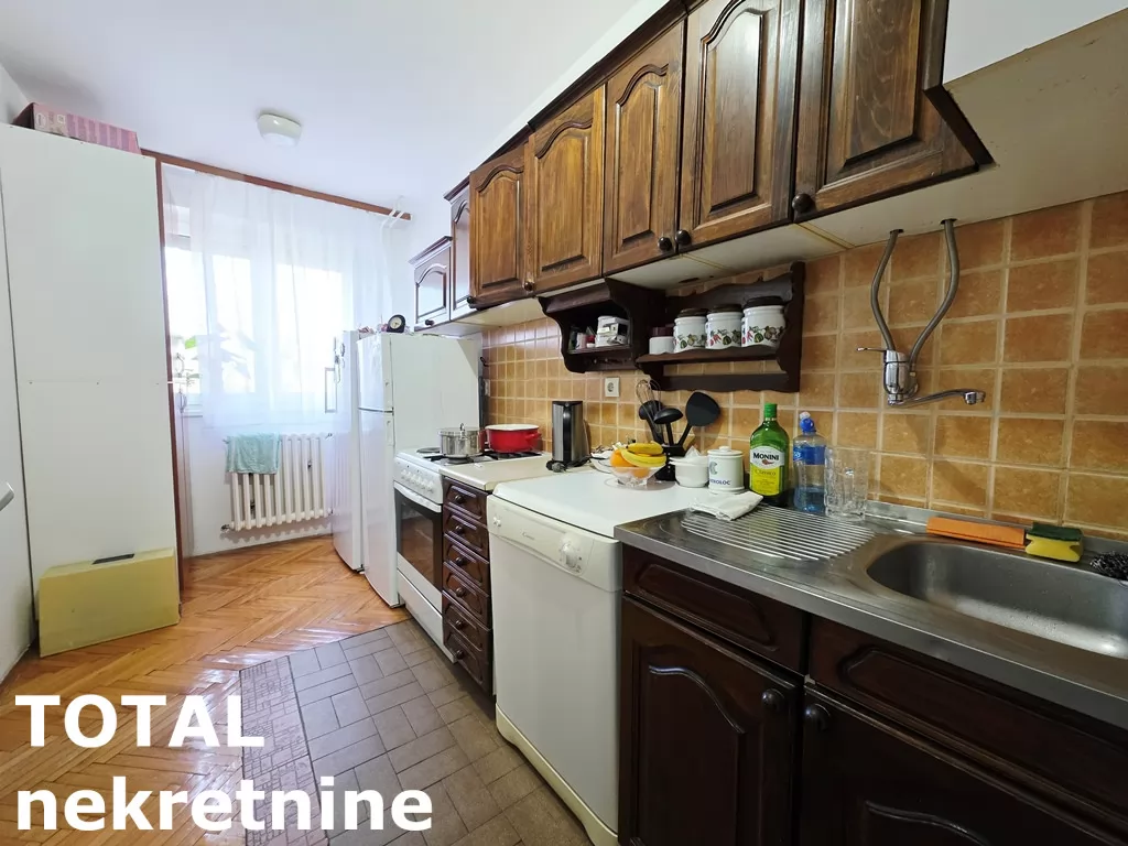 Stan,NOVI SAD,BULEVAR,kv: 52.00, € 120000, ID: 1102514 6