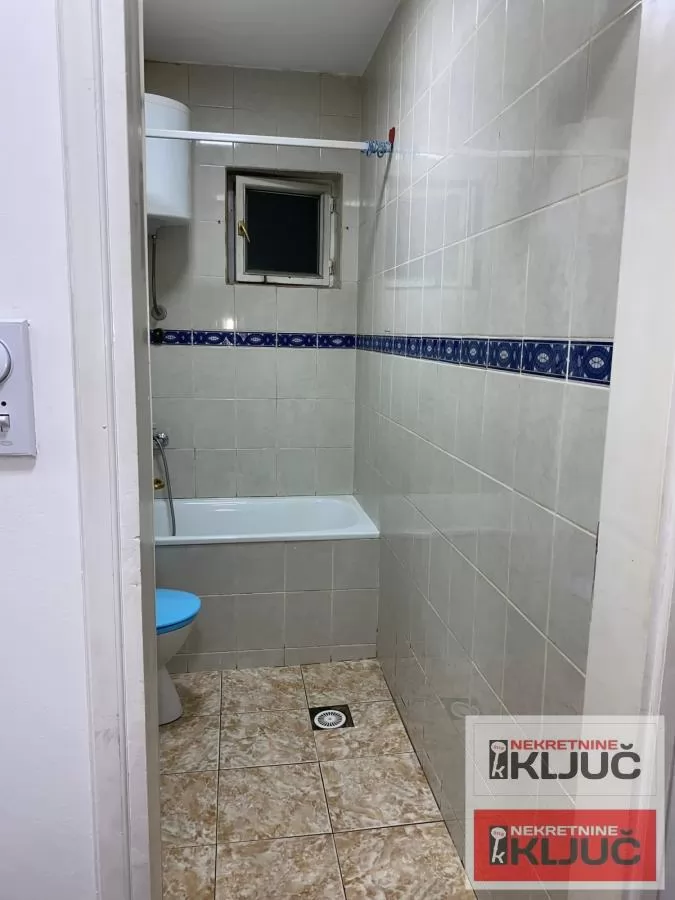 TELEP, 33m2, Garsonjera, Odmah useljiva 4