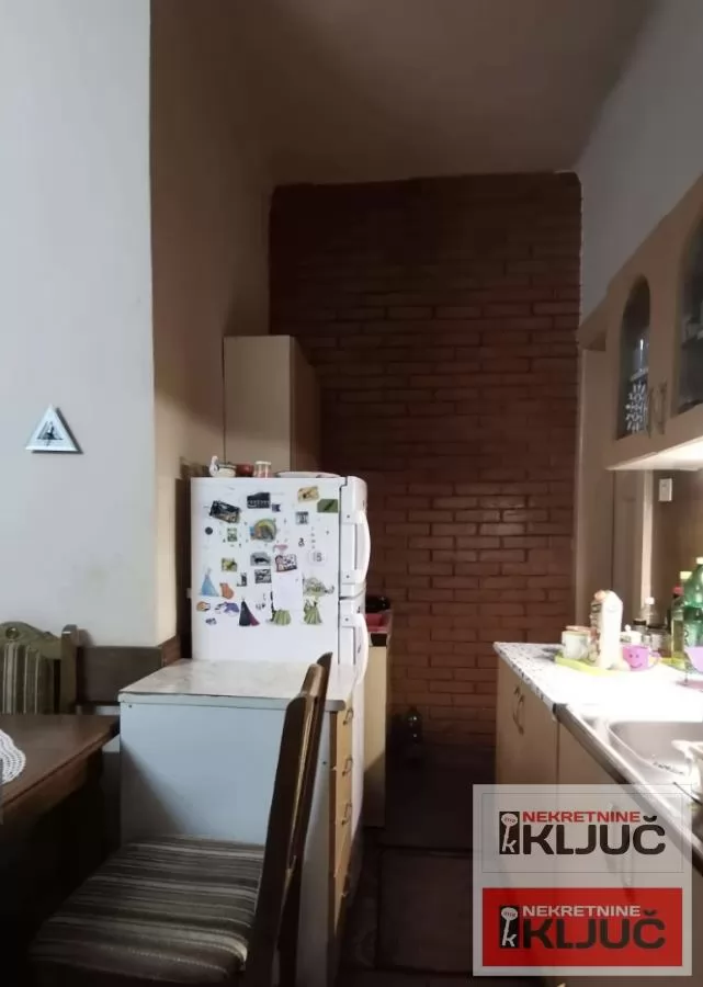 TRG REPUBLIKE, 58 m2, Dvoiposoban, Salonski,Visoko prizemlje ka dvoristu 4