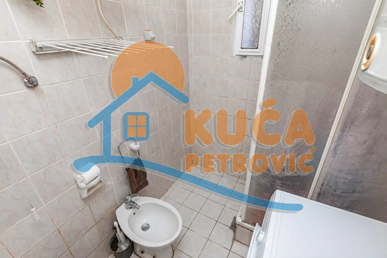 Trosoban stan, 75 m2, Centar, Generala Milojka Lešjanina ID: p-016163 14