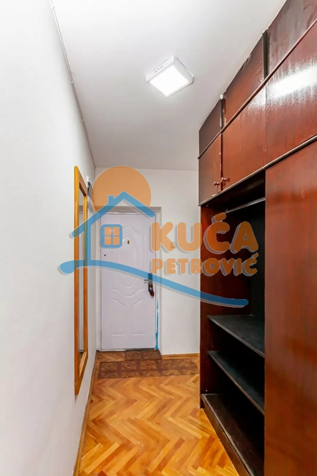 Trosoban stan, 75 m2, Centar, Generala Milojka Lešjanina ID: p-016163 5