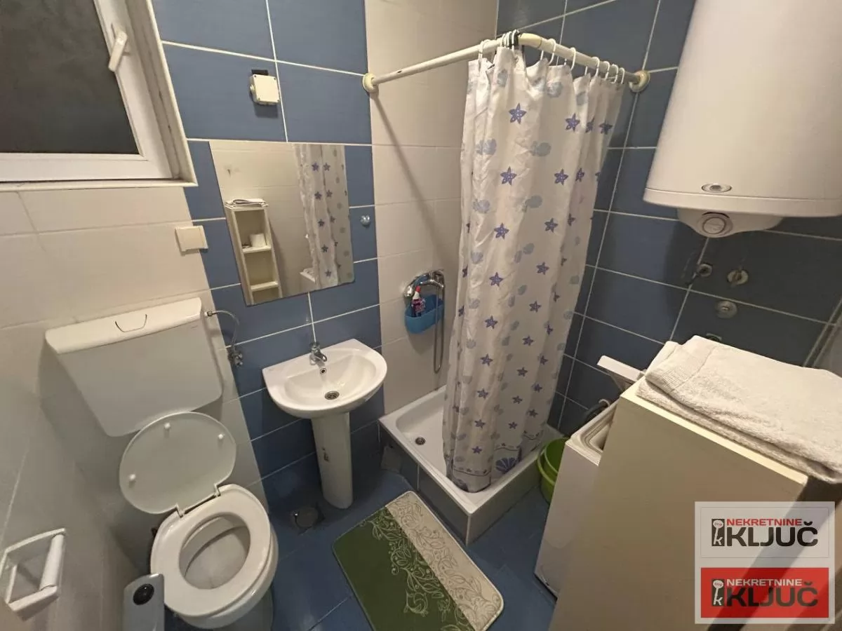 ADAMOVIĆEVO NASELJE, 25m2, Jednosoban, Namešten 10