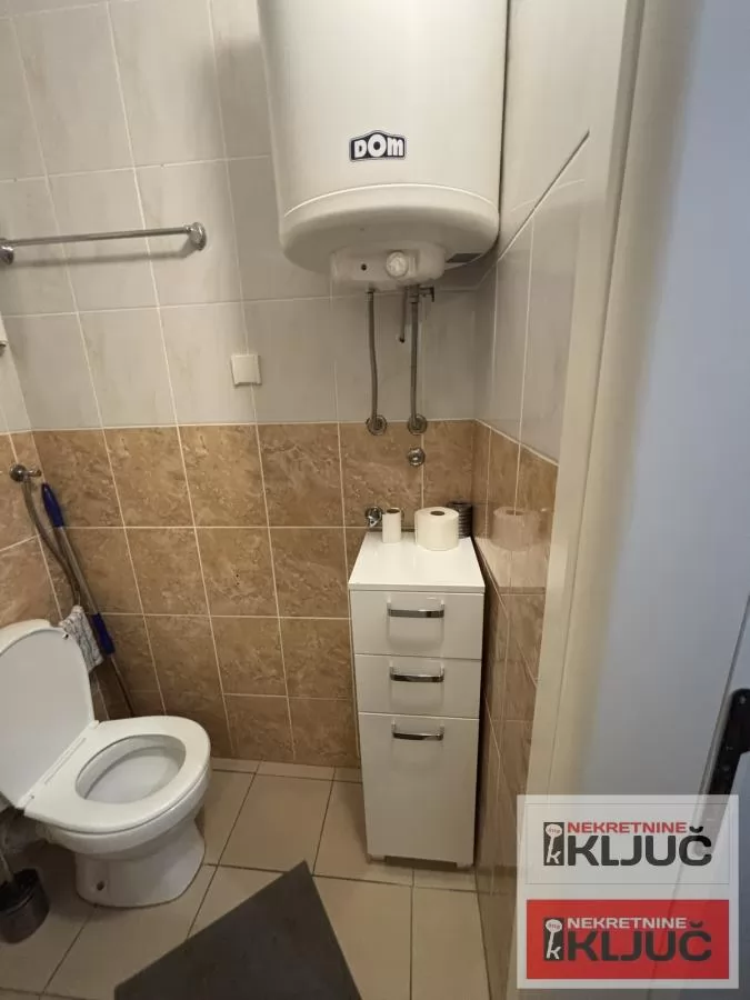 CENTAR, 25m2, Jednoiposoban, Namešten 7