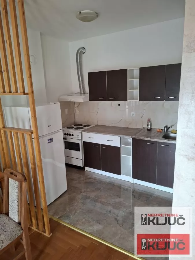 Odlican stan na Novom naselju 4