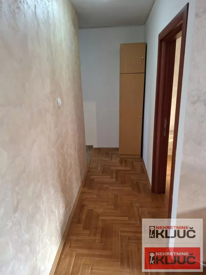 Odlican stan na Novom naselju 7