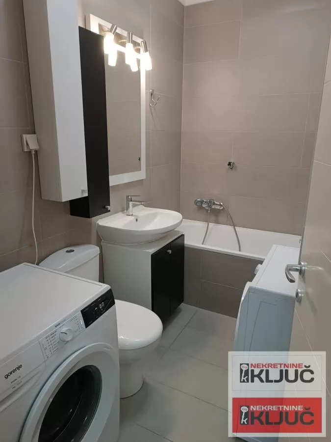 SALAJKA, 62m2, Trosoban, Namešten sa Garažom 6