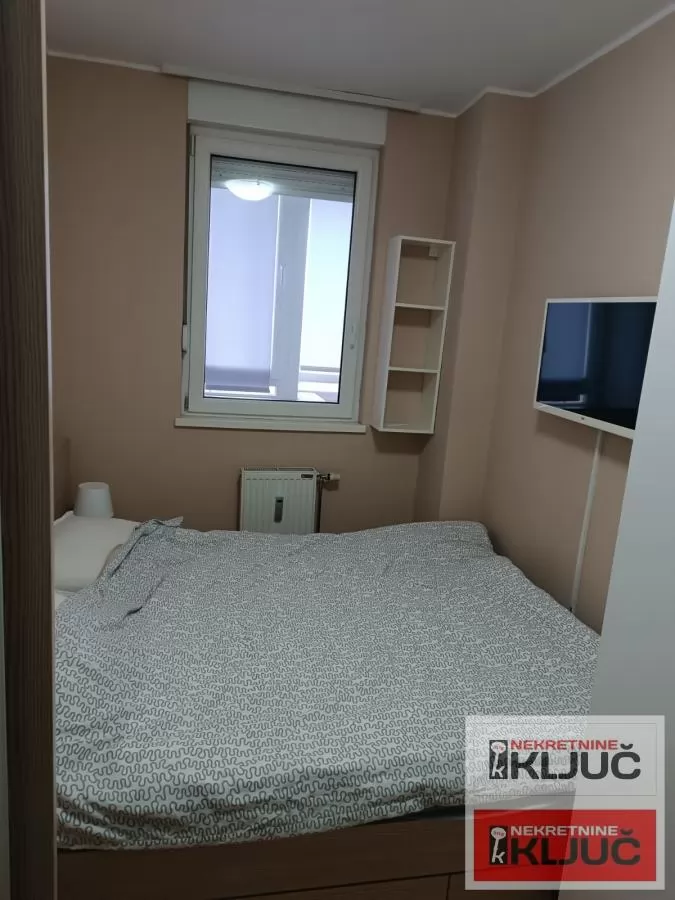 SALAJKA, 62m2, Trosoban, Namešten sa Garažom 8