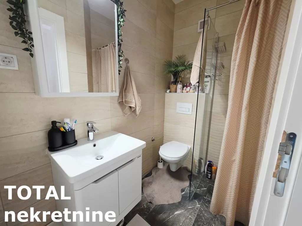 Stan,NOVI SAD,LIPOV GAJ,kv: 72.00, € 151200, ID: 1102515 12