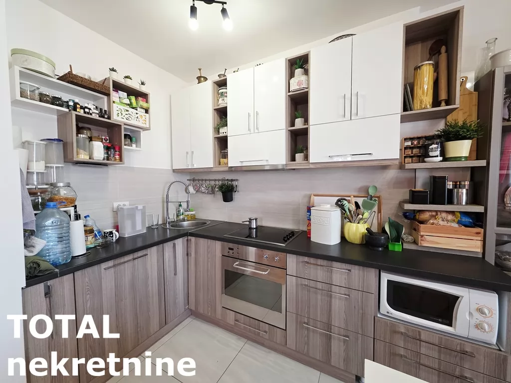 Stan,NOVI SAD,LIPOV GAJ,kv: 72.00, € 151200, ID: 1102515 7