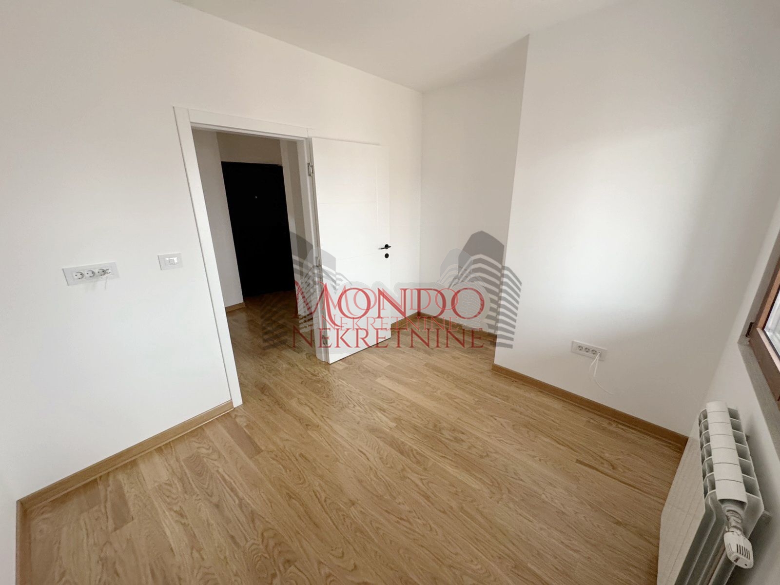 Cetvorosoban nov stan u centru grada kod Doma zdravlja 10