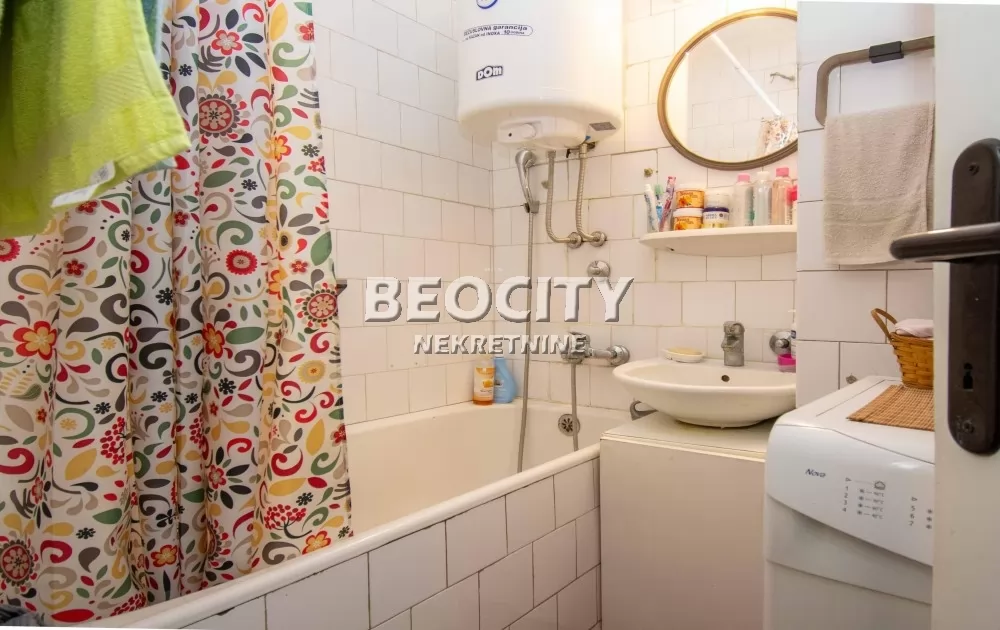 Trosoban stan, 77 m2, Blok 21 ID: 131182 14