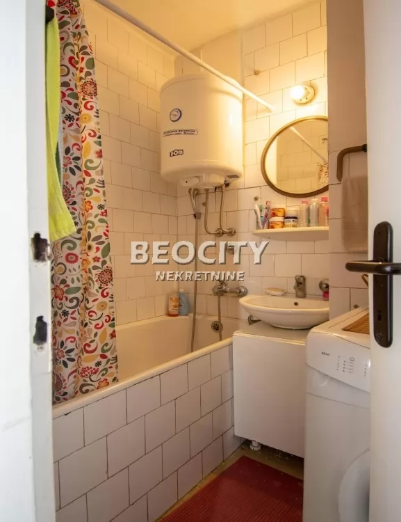 Trosoban stan, 77 m2, Blok 21 ID: 131182 15