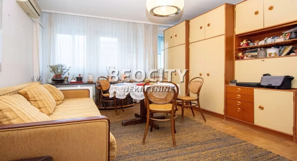 Trosoban stan, 77 m2, Blok 21 ID: 131182 2