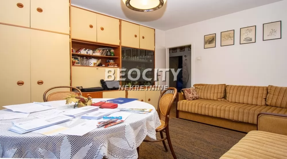 Trosoban stan, 77 m2, Blok 21 ID: 131182 3