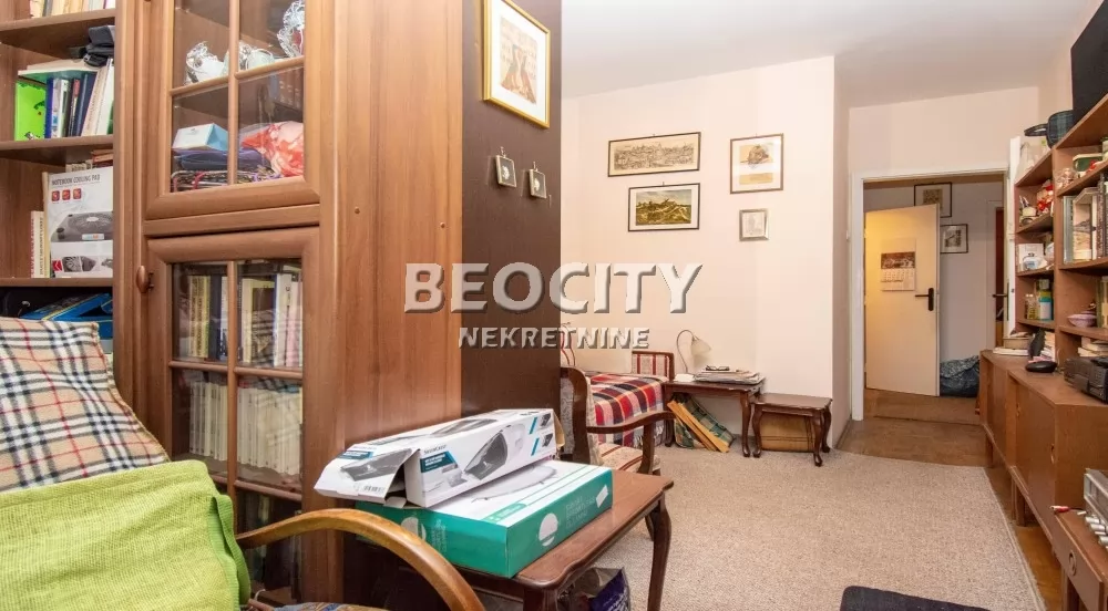 Trosoban stan, 77 m2, Blok 21 ID: 131182 5