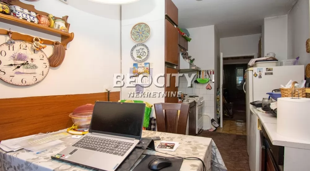 Trosoban stan, 77 m2, Blok 21 ID: 131182 9