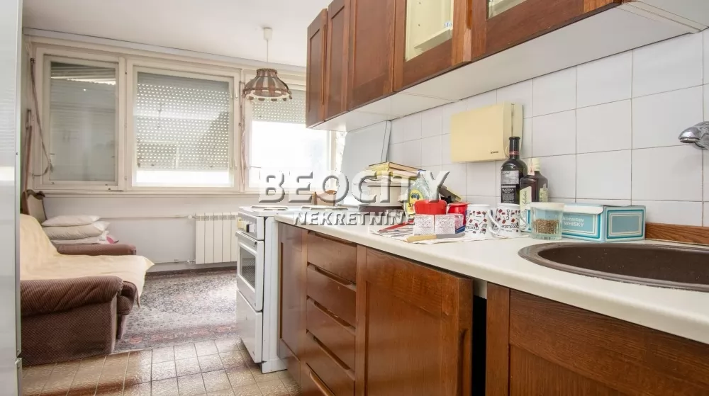 Dvosoban stan, 38 m2, Voždovac, Glasinačka ID: 131273 5