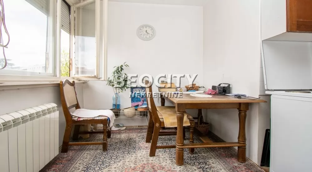 Dvosoban stan, 38 m2, Voždovac, Glasinačka ID: 131273 7