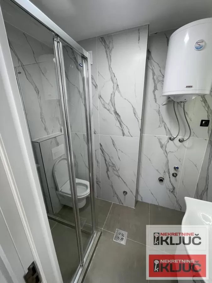 ADAMOVIĆEVO NASELJE, 49m2 + Terasa, Dvosoban, Renoviran 10