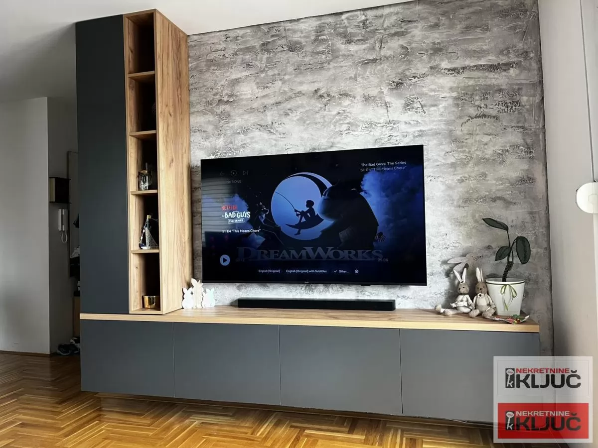 BLIZINA NAJLON PIJACE, 60m2, Dvoiposoban, Polunamešten 12