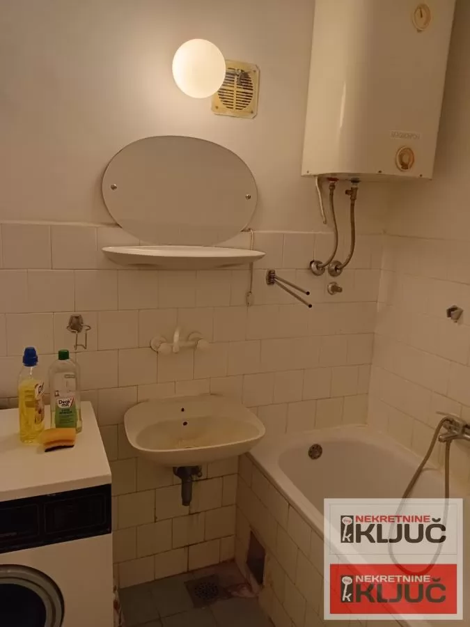 BULEVAR, 49m2, Jednoiposoban, Useljiv 7