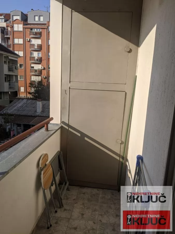 Dvosoban stan 47 m², Bulevar Oslobođenja, Novi Sad 3