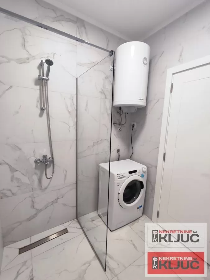 Odlican NOV stan na Avijaticarskom naselju/Bulevar Evrope/ 9