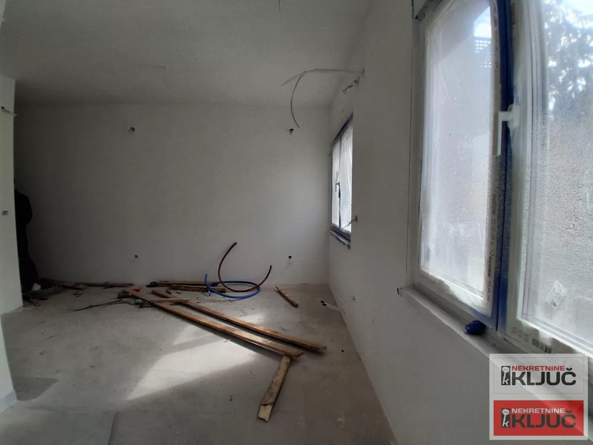 PODBARA, 38m2, Jednoiposoban sa pdv, Izgradnja 6