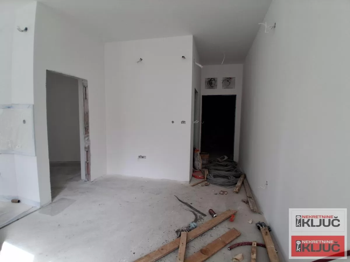 PODBARA, 38m2, Jednoiposoban sa pdv, Izgradnja 7