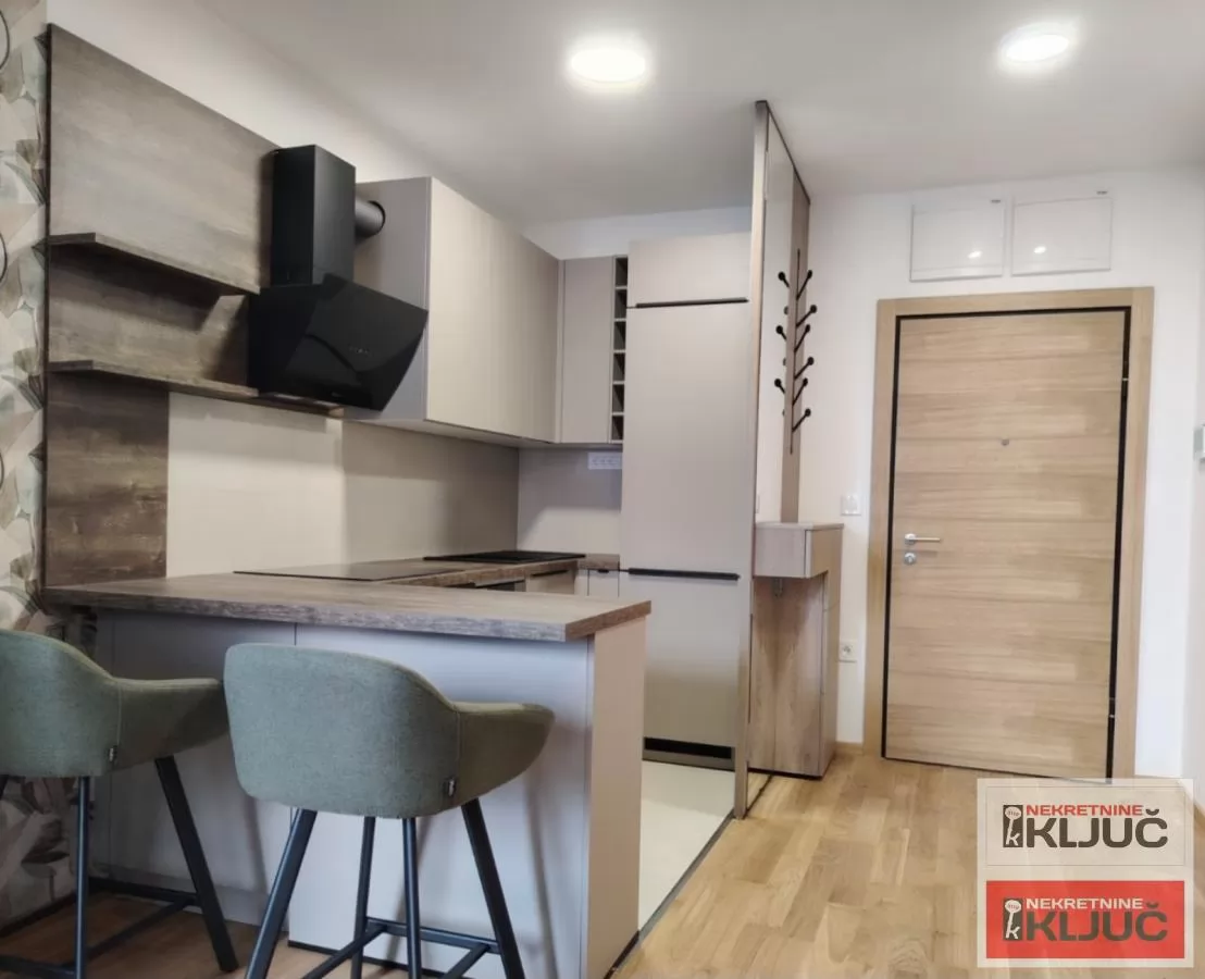 Telep, Novi Sad, 1.5-soban stan od 42 m², 3. sprat sa parking mestom 1